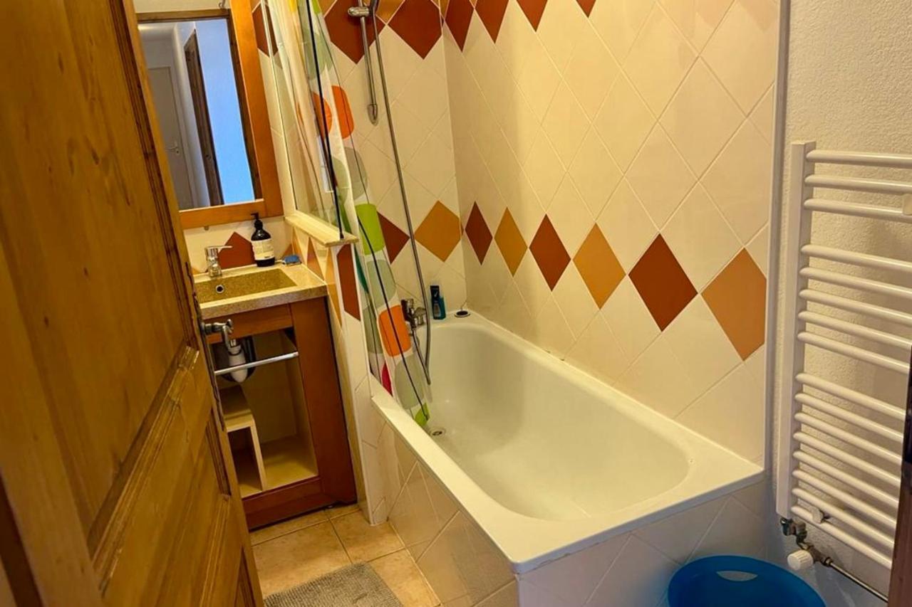 Apartment Of 55 M With Balcony View Mont Blanc Chamonix Mont Blanc Exterior foto